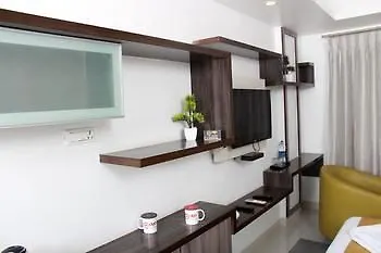 Hotel Oyo Premium Mysore Mg Road